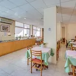 Harry's Hotel Protaras