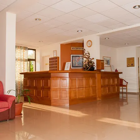 Harry's 3* Πρωταράς