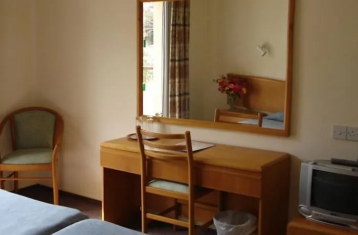 Harry's Hotel Protaras