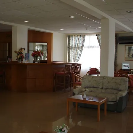 Harry's Hotel Protaras